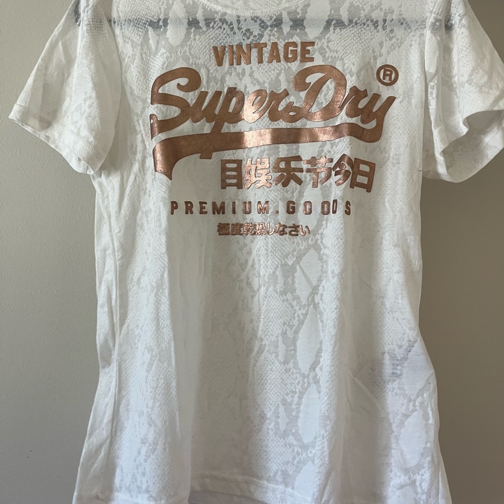 White shirt